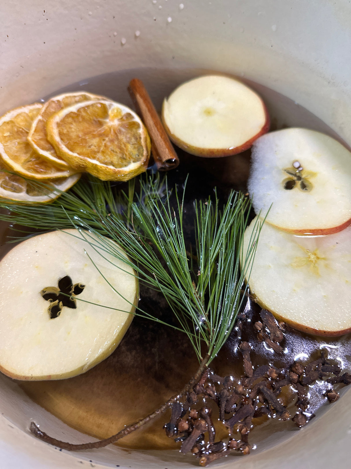 Christmas Simmer Pot, Stove Top Potpourri, Natural potpourri, stove top simmer pot, Christmas fragrance